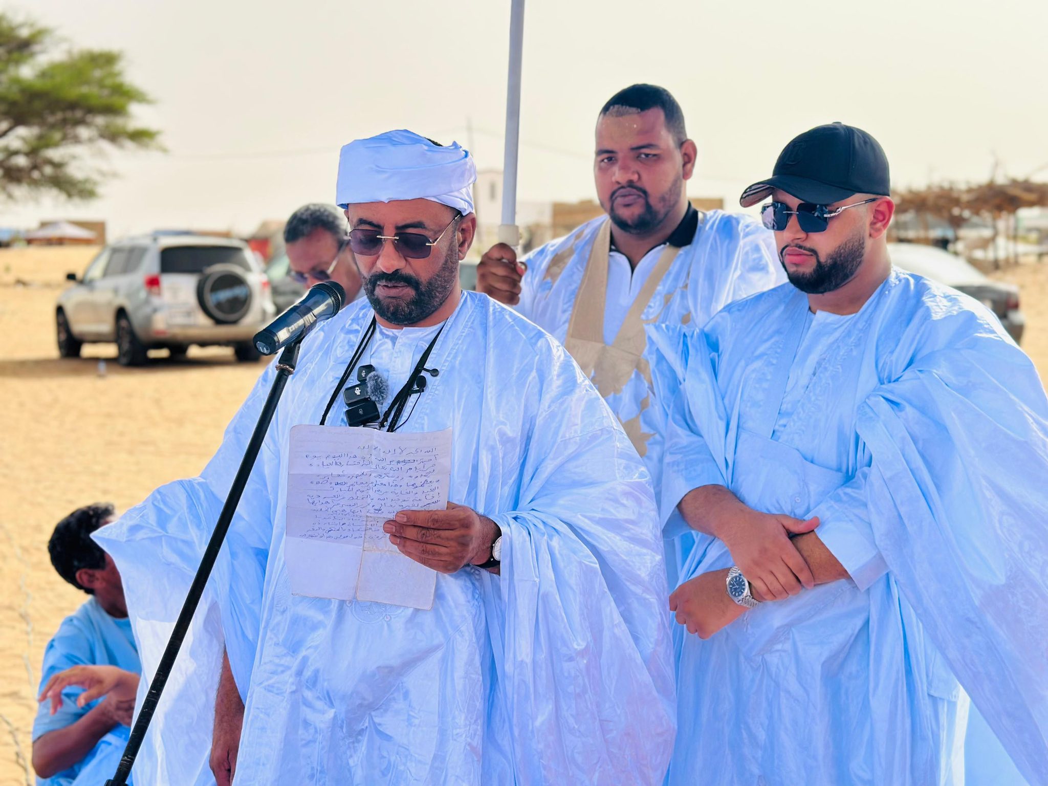 الشيخ عبد العزيز يلقي خطبة العيد